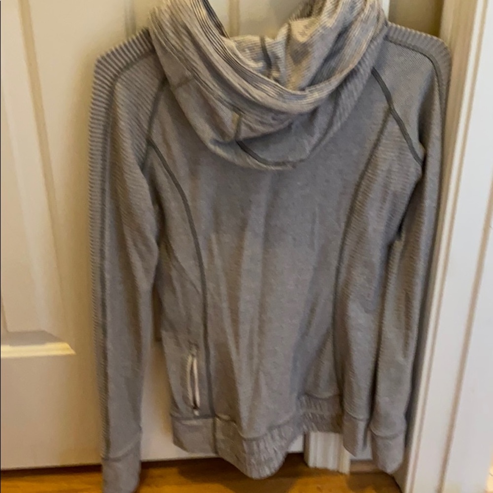 Lululemon Pullover - image 3